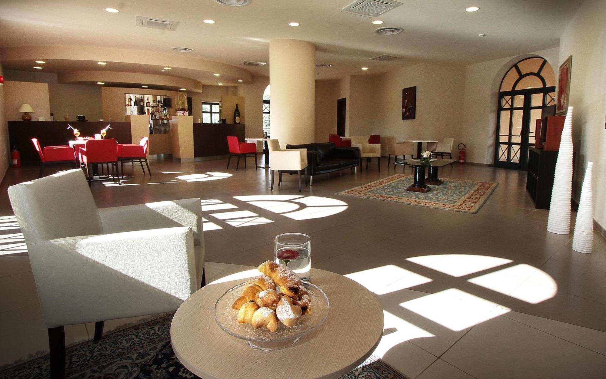 San Severino Park Hotel & Spa, BW Signature Collection メルカート・サン・セヴェリーノ エクステリア 写真